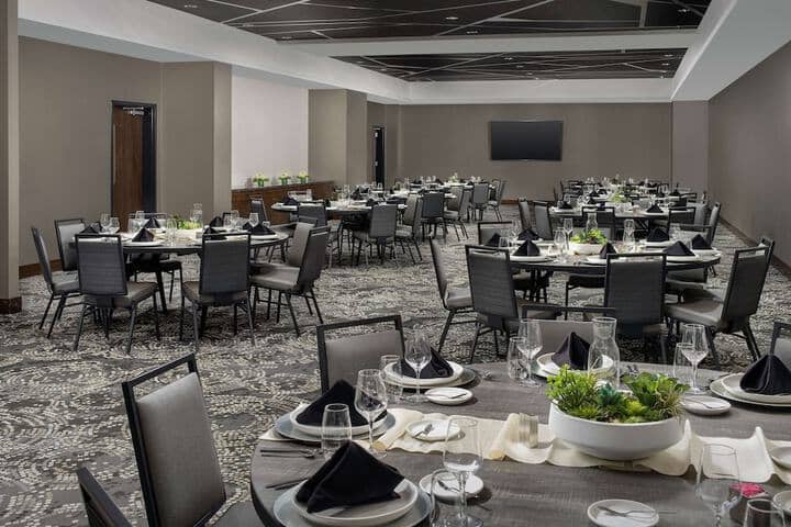 Meeting facility